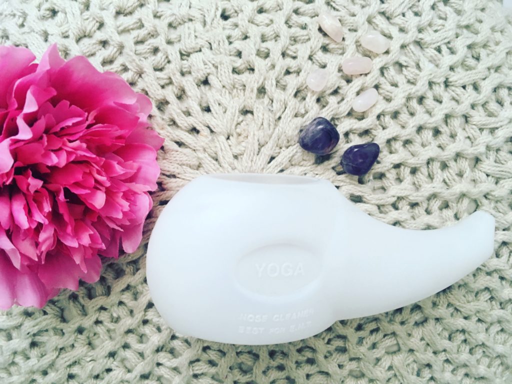 neti kriya_čiščenje nosa_alergije_neti posodica_mooni blog_mokini yoga center
